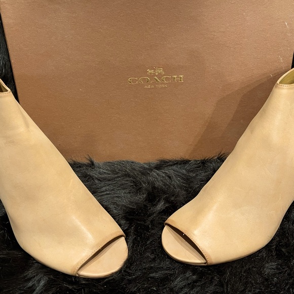 COACH VINTAGE Marietta Burnish Calf leather ginger peep toe kitten heels s10 NIB - Picture 5 of 11